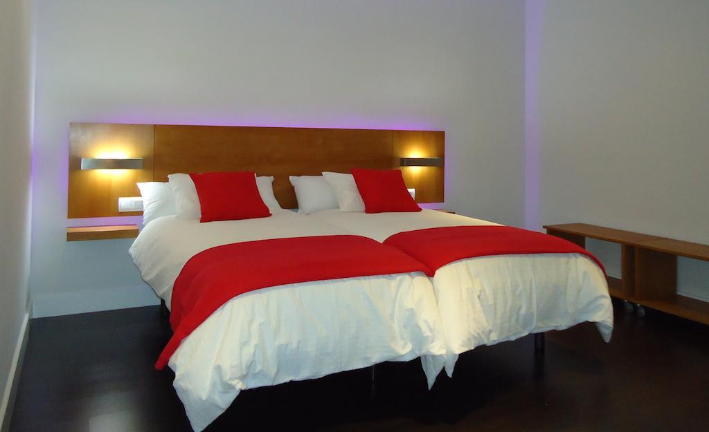 Apartamentos Turisticos Mauror Γρανάδα Δωμάτιο φωτογραφία